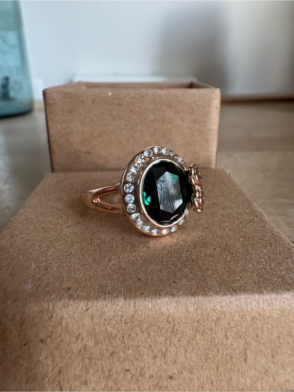 Gold-Tone Ring with Emerald Green Center Stone - Picture 1 of 7